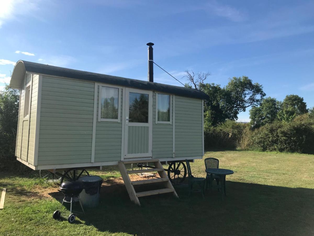 Elton Barn Fishery & Retreat Nottingham Luaran gambar
